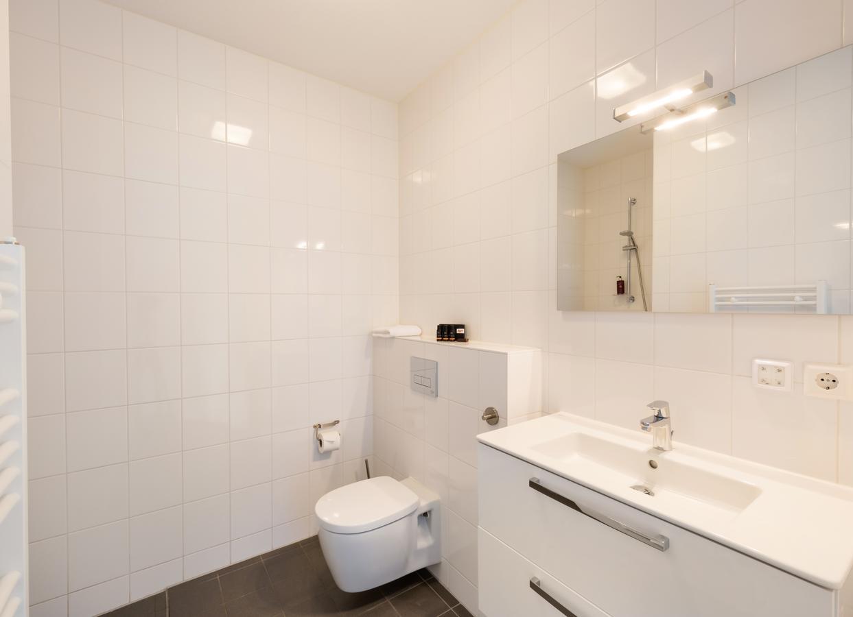 Roompot Strandplevier Hotelsuites De Koog  Bagian luar foto