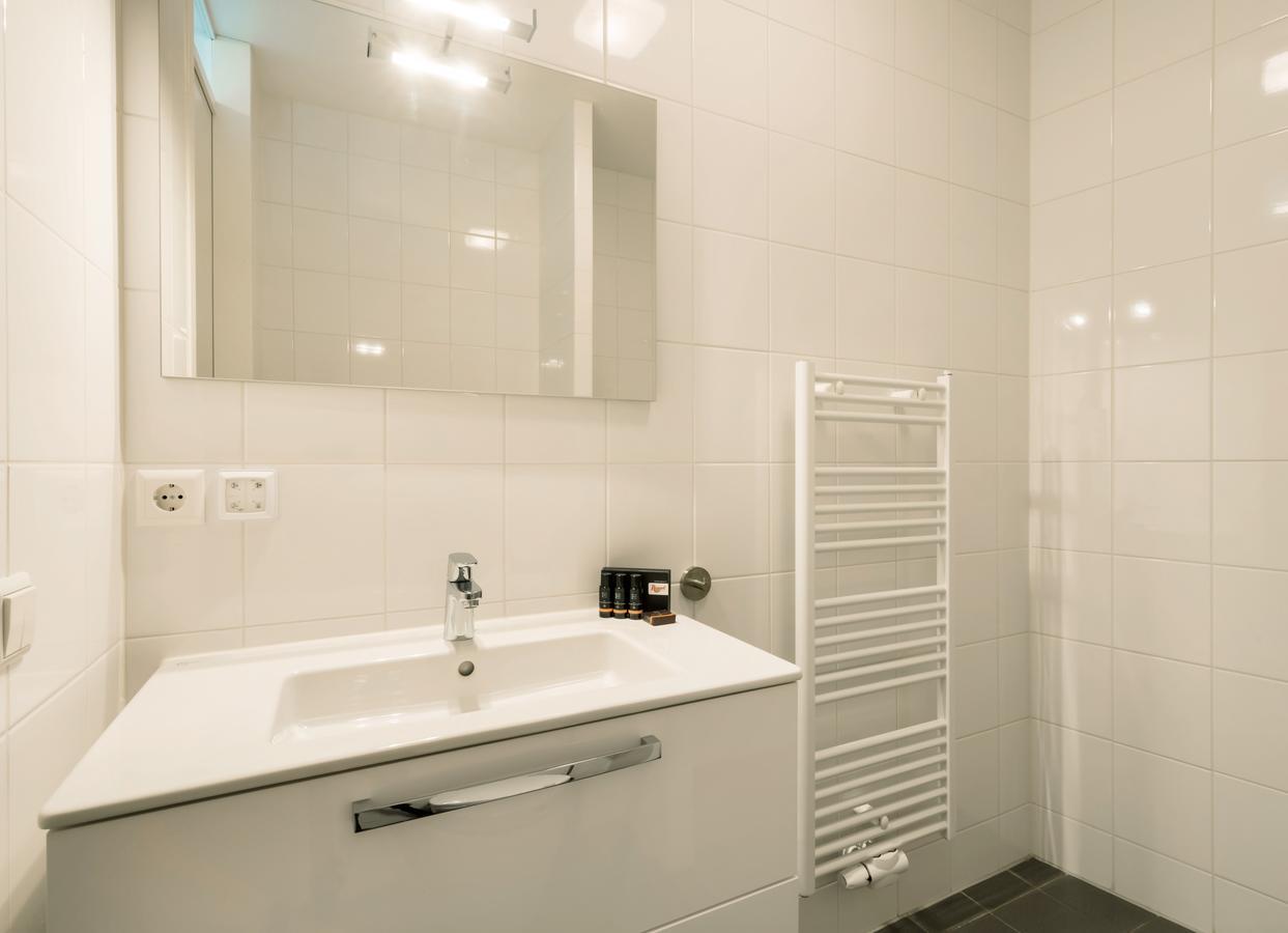 Roompot Strandplevier Hotelsuites De Koog  Bagian luar foto