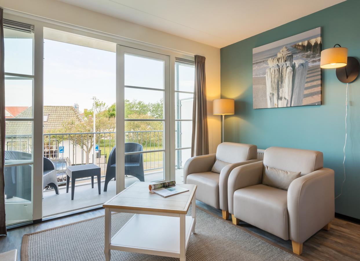 Roompot Strandplevier Hotelsuites De Koog  Bagian luar foto