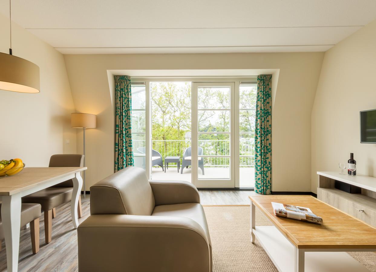 Roompot Strandplevier Hotelsuites De Koog  Bagian luar foto